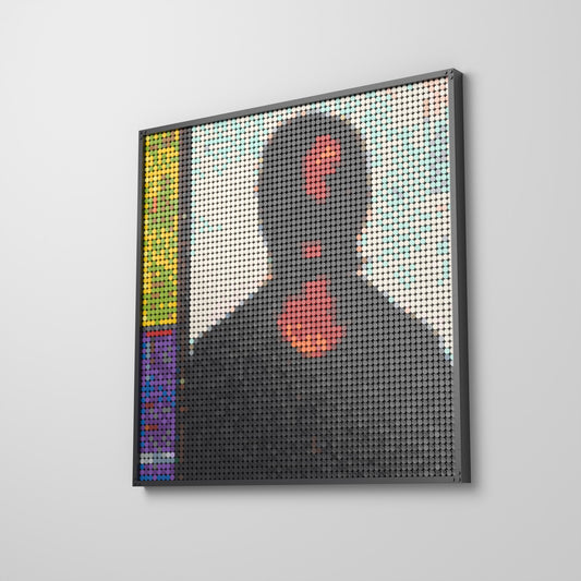 Cyborg, mosaïque en briques PopBrique, accrochée au mur