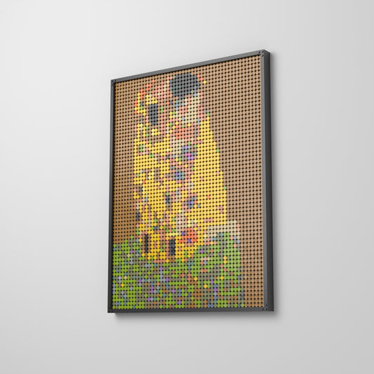 Le Baiser — Gustav Klimt, mosaïque en briques PopBrique, accrochée au mur